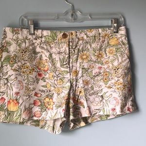 Gap size 6 3” shorts